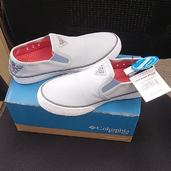 Columbia White and Gray Slip-On Shoes - Picture 1 of 5